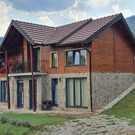 Appartamento Kuca Odmora Carolija