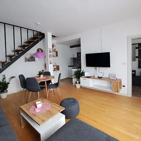 Kuca Odmora Carolija