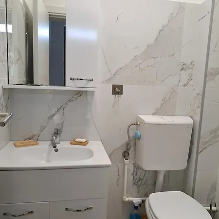 Kuca Odmora Carolija Apartment Gostilje