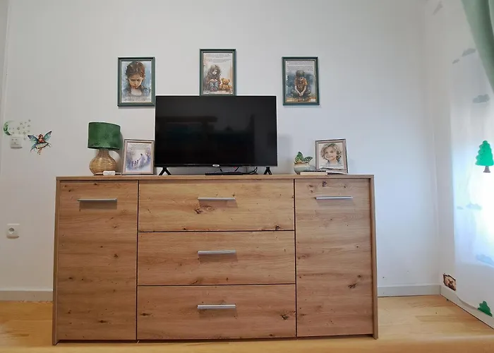 Kuca Odmora Carolija Apartment *