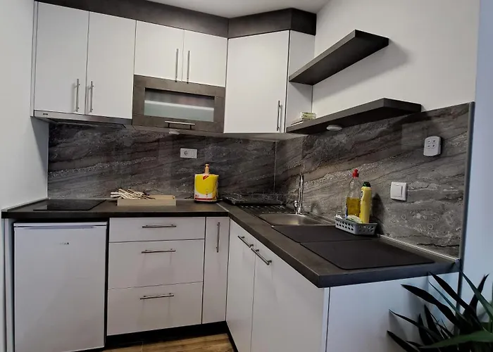 Kuca Odmora Carolija Apartment *